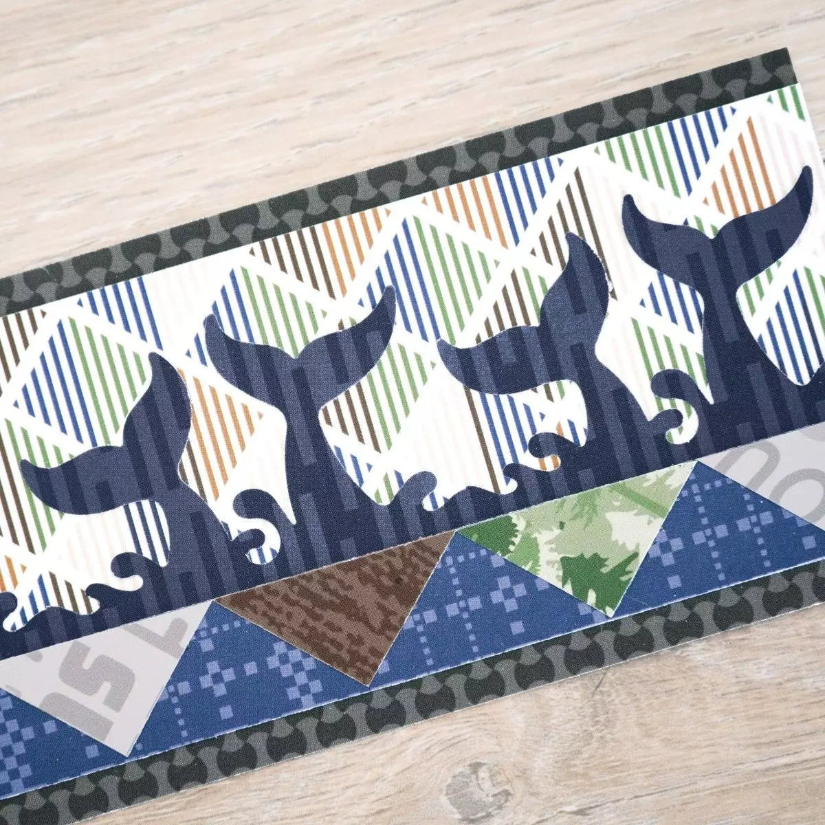 Whale Tail Border Punch