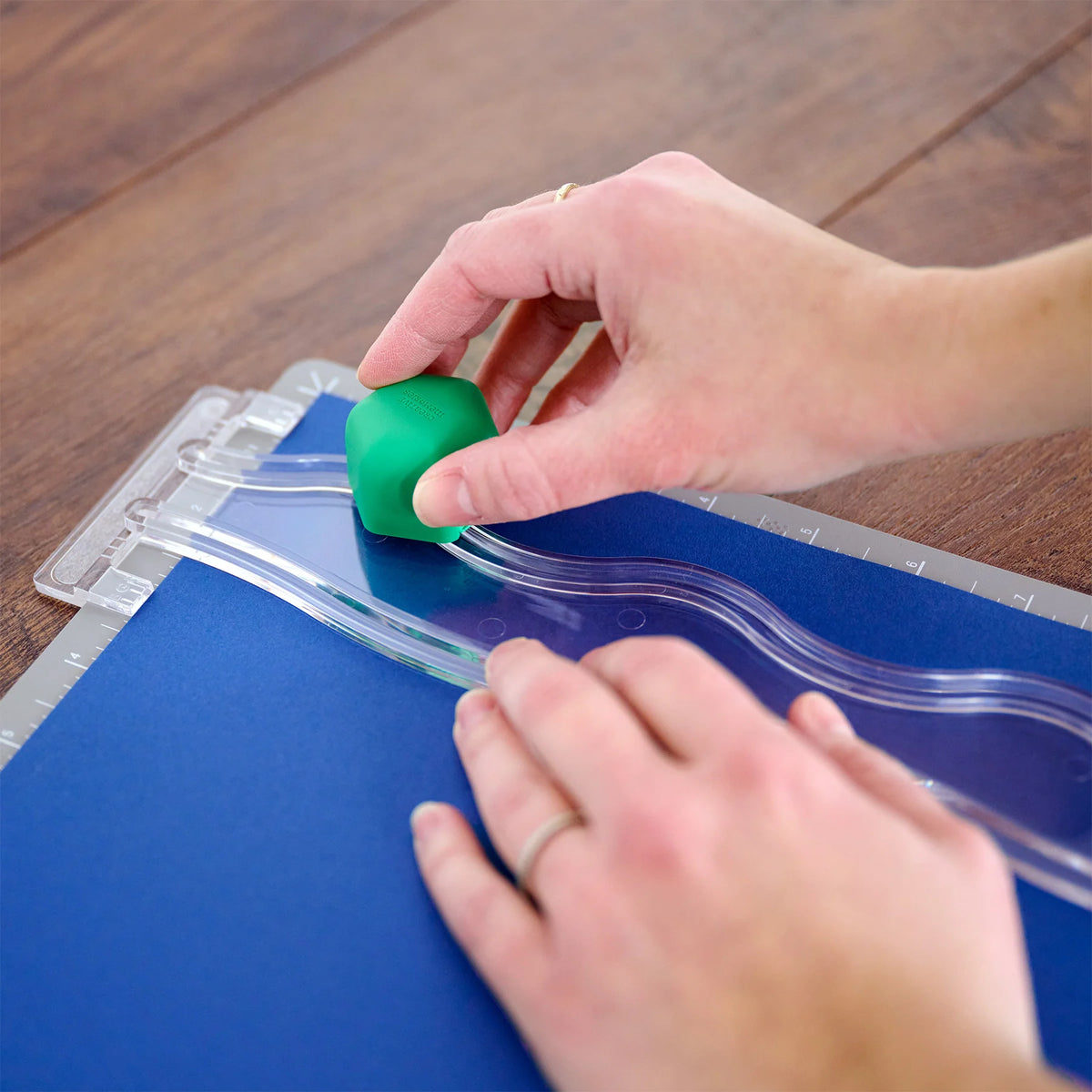 Border Cutting Tools