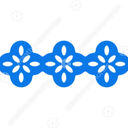 Petal Scallop Border Punch