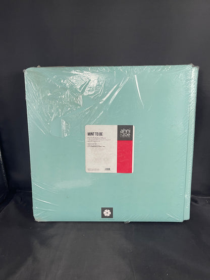 Mint to Be (Ahni & Zoe) 12x12 Fast2Fab Album