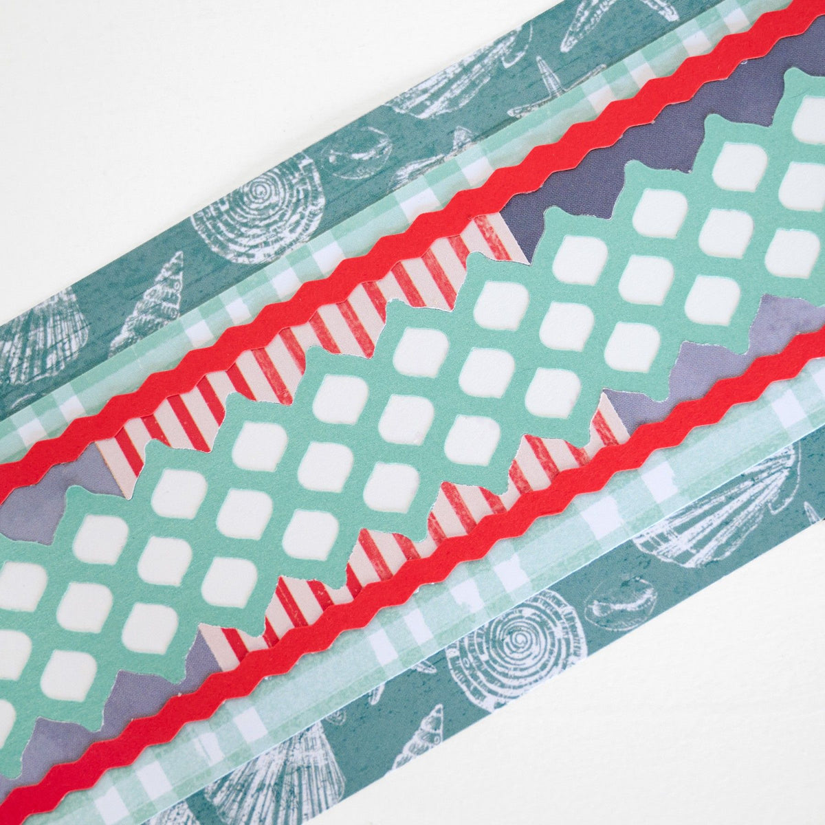 Fishnet Border Punch